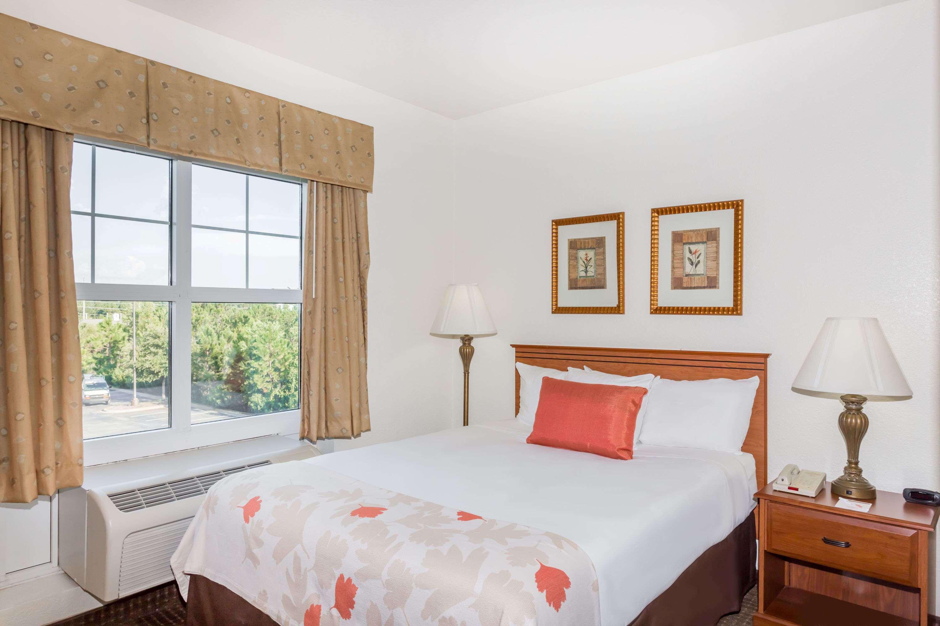 Hawthorn Extended Stay By Wyndham Panama City Beach Upper Grand Lagoon Exterior foto