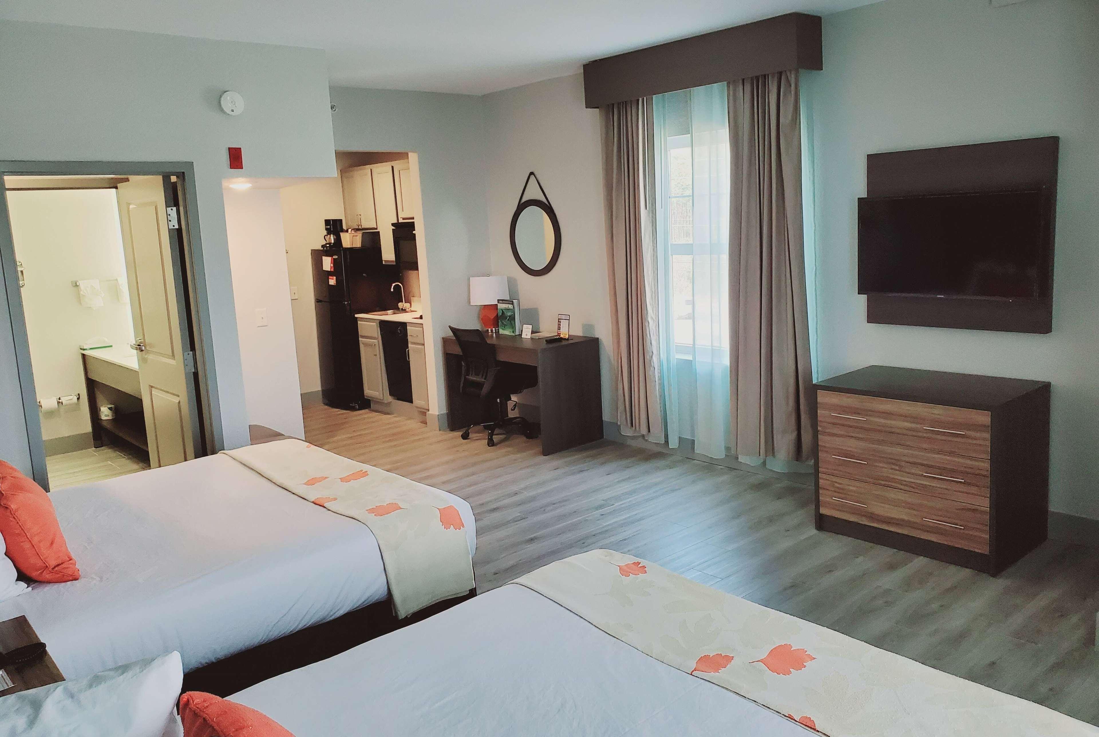 Hawthorn Extended Stay By Wyndham Panama City Beach Upper Grand Lagoon Exterior foto